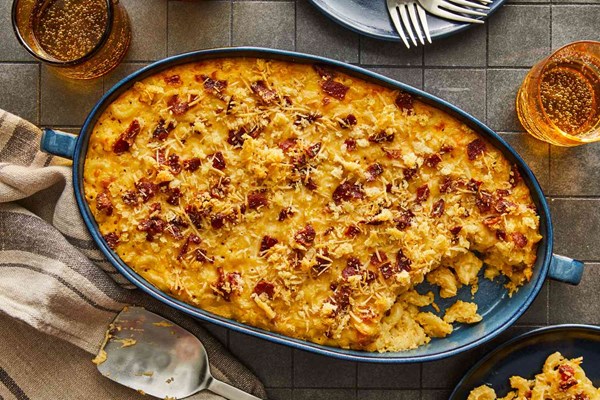 Baked mac and cheese with bacon