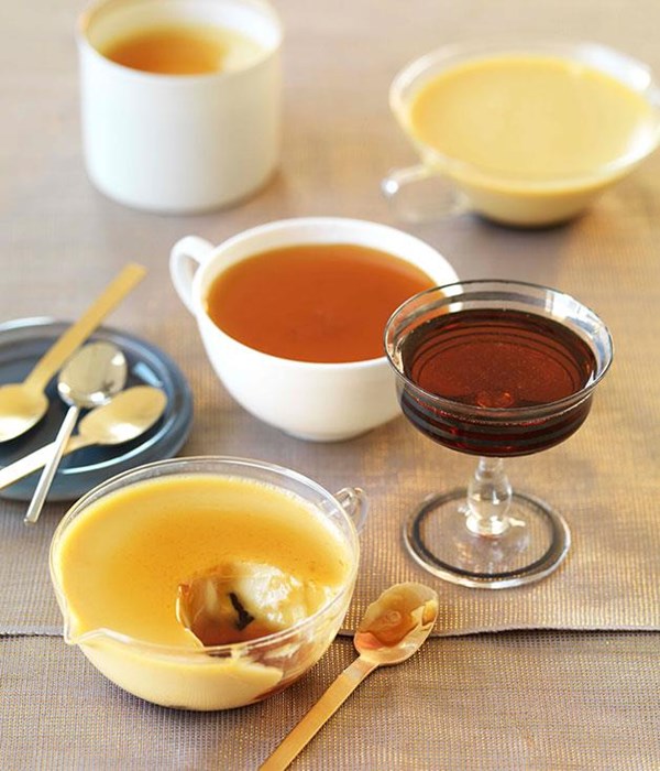 Baked muscatel creams with muscat caramel