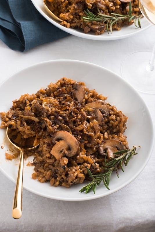 Baked mushroom risotto with caramelized onions
