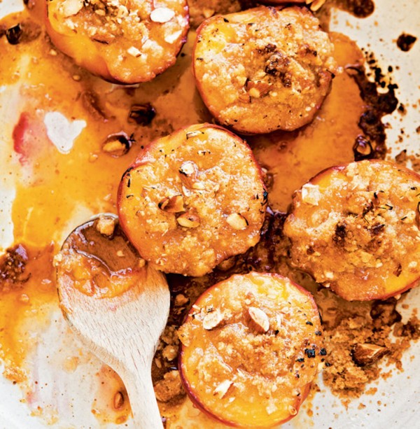 Baked nectarines with cinnamon-almond streusel