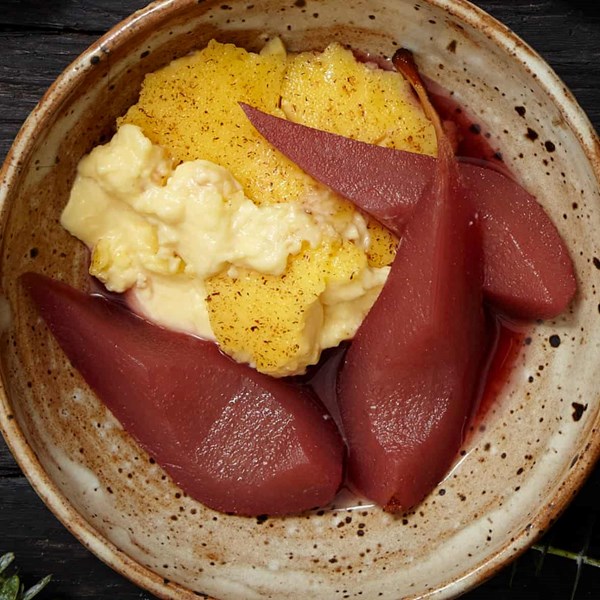 Baked nutmeg custard and pears