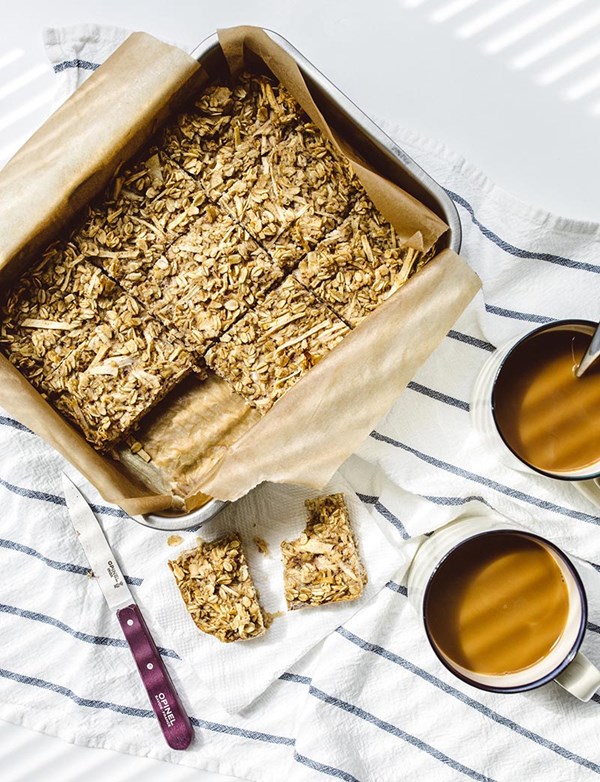 Baked oatmeal + apple squares