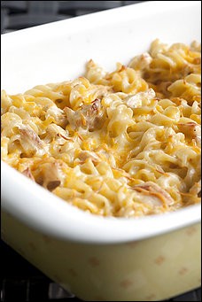Baked pasta with chicken and pepper Jack