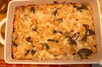 Baked pasta with Fontina and roasted mushrooms