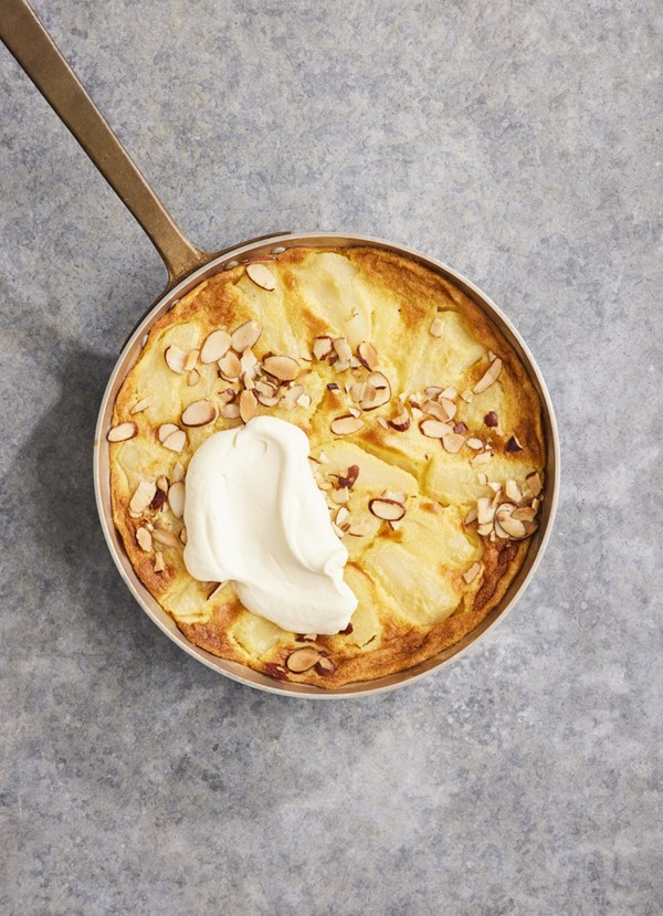 Baked pear, ginger and citrus custard pudding