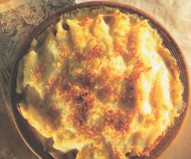 Baked penne and smoked salmon (Pasticcio di penne e salmone affumicato)