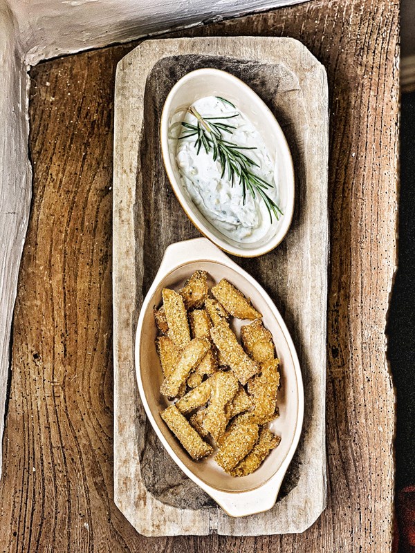 Baked polenta chips and cheesy dip