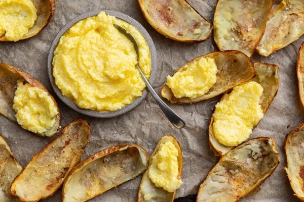 Baked potato skins with skordalia