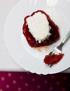 Baked quince (Ayva tatlisi)