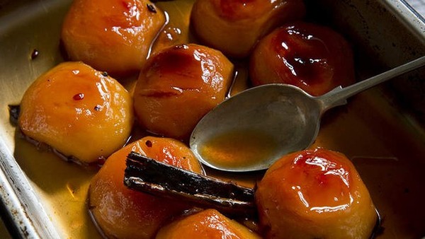 Baked quinces