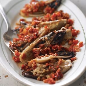 Baked red endive with tomatoes and pancetta (Endivia rossa al forno)