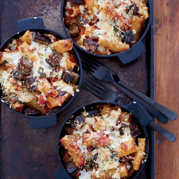 Baked rigatoni with eggplant, tomatoes and ricotta [Jonathan Waxman]
