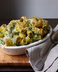 Baked rigatoni with spinach, ricotta, and Fontina