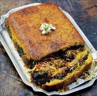 Baked saffron yogurt rice with spinach (Tah-chin-e esfenaj)