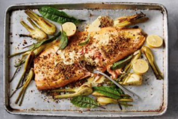 Baked salmon with honey, mustard and parsley crust