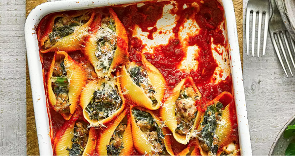 Baked sausage-and-kale-stuffed pasta shells
