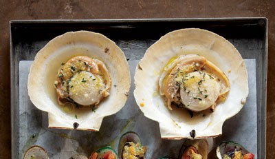 Baked scallops with Parmesan (Cappesante al forno)