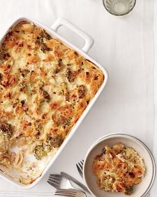 Baked shells and broccoli with ham and cheesy-creamy cauliflower sauce