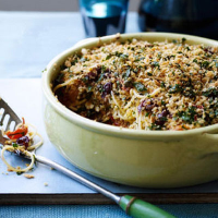 Baked spaghetti with toasted peppers