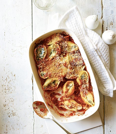 Baked spinach & ricotta pasta shells