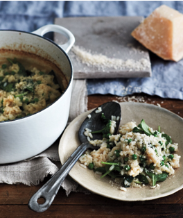 Baked spinach and pea risotto