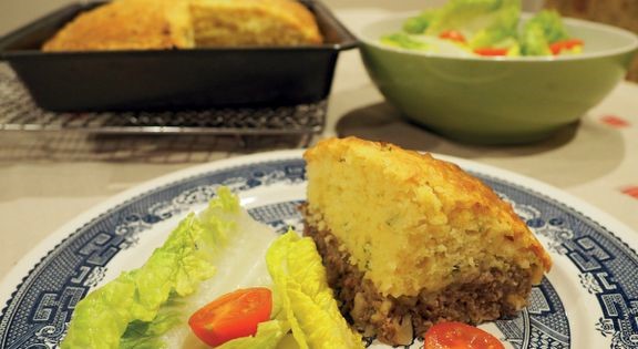 Baked steak cake