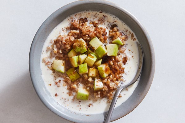 Baked steel-cut oats with nut butter
