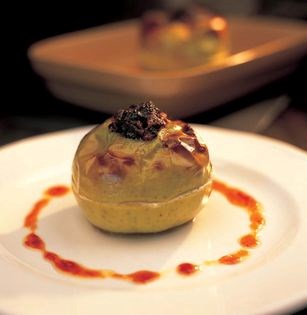 Baked stuffed apples