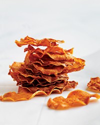 Baked sweet potato chips
