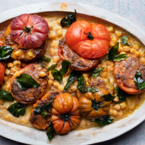 Baked tomatoes with chickpeas and curry leaves