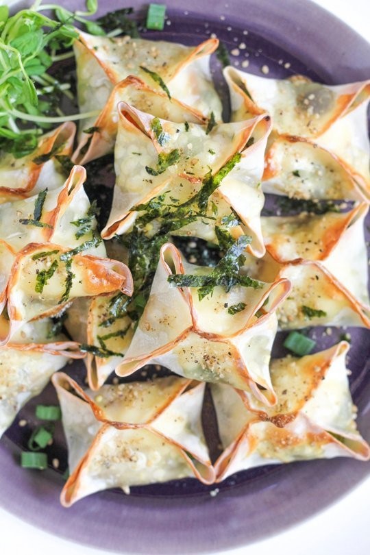 Baked vegetable wontons