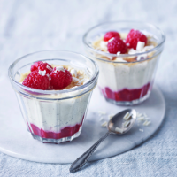 Baked white chocolate and raspberry custards