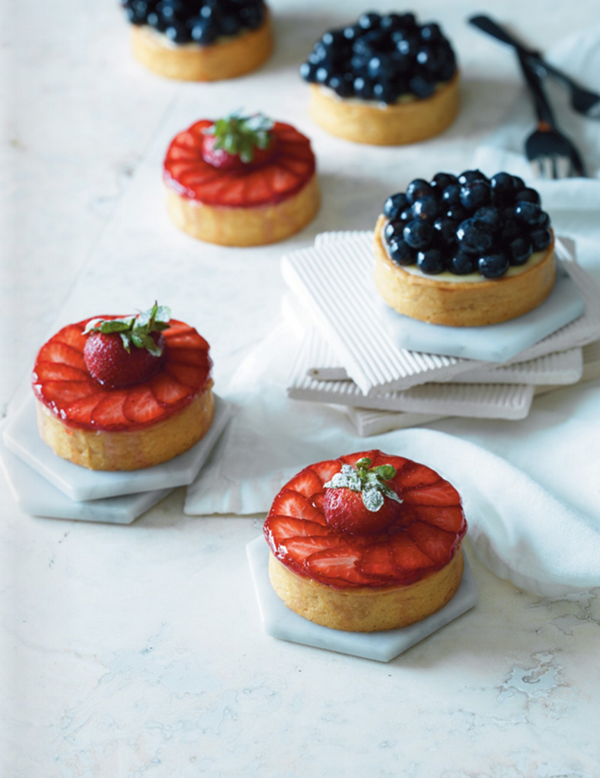 Baked yoghurt tarts
