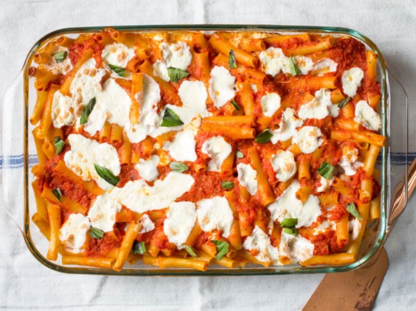 Baked ziti with two mozzarellas and Parmesan cream sauce