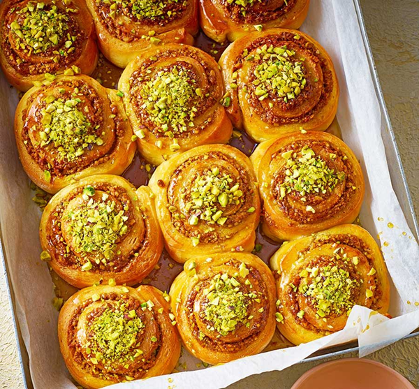 Baklava sticky buns