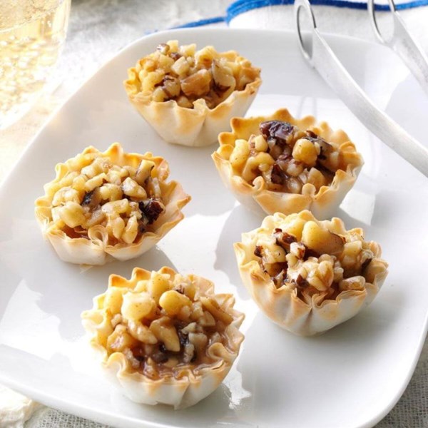 Baklava tartlets 