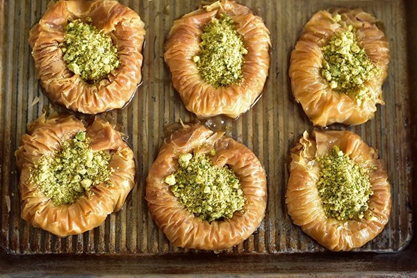 Baklawa nests