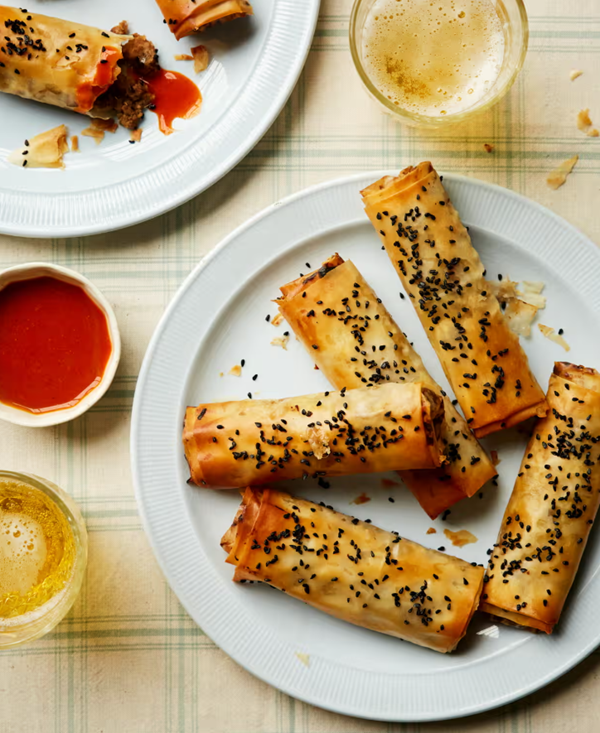 Balinese mango-pork crispy rolls