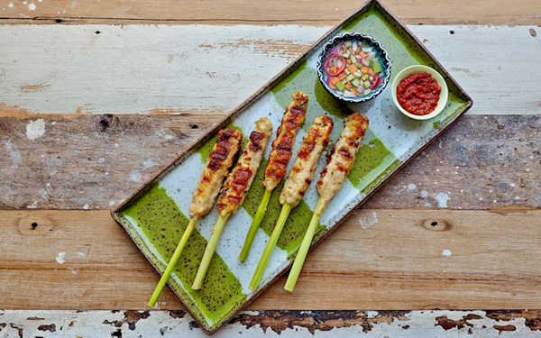 Balinese minced seafood satay (Sate lilit ikan)