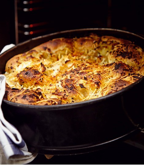 Balkan cheese bread