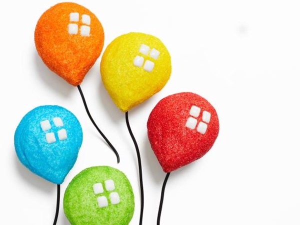 Balloon cupcakes