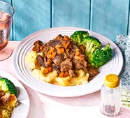 Balsamic beef stew with veggie mash