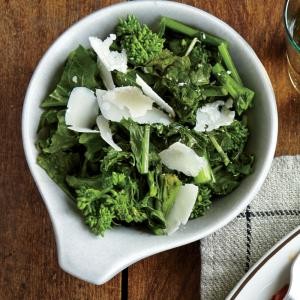 Balsamic broccoli rabe