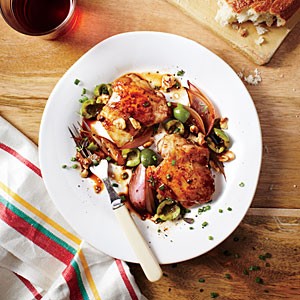 Balsamic chicken with olives and walnuts