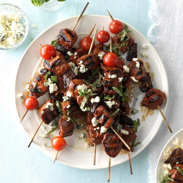 Balsamic-glazed fig & pork tenderloin