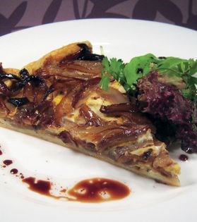 Balsamic onion tart