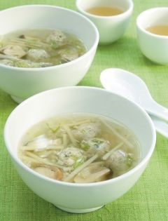 Bamboo shoot and meatball soup