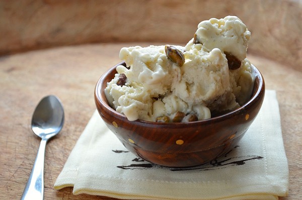 Banana & roasted pistachio ice cream