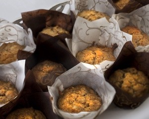 Banana, almond and honey muffins