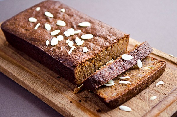 Banana and almond cake